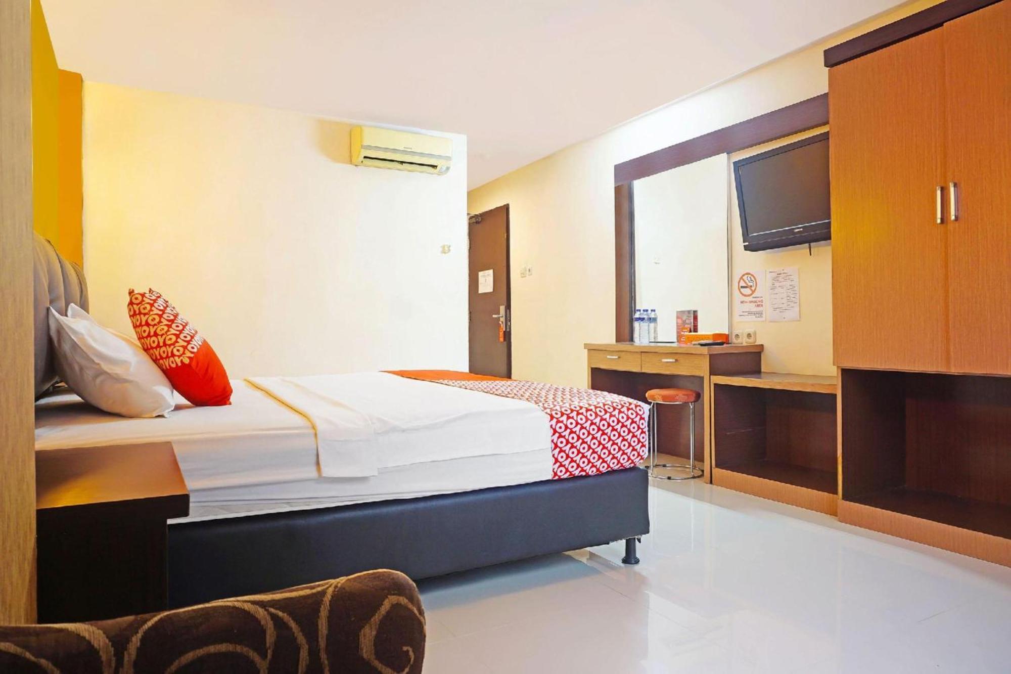 Collection O Losari Near Pantai Losari Formerly Hotel Grand Populer Makassar Eksteriør billede